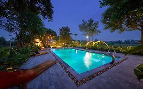 Tam Coc Moon An Bungalow & Cafe
